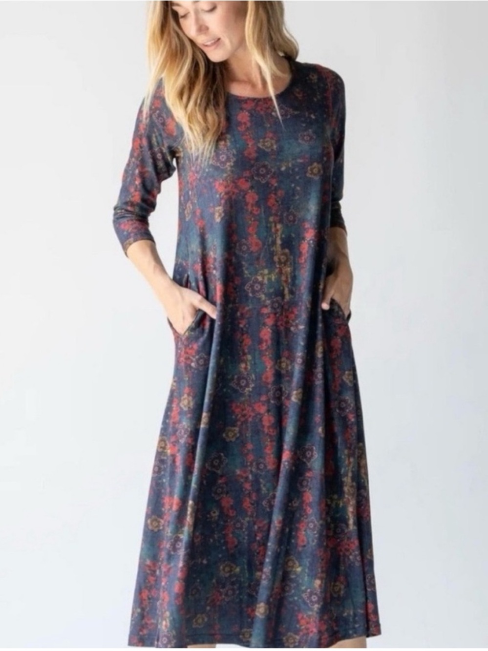 NATURAL LIFE Women’s Lottie Sweater Knit Maxi Dress Watercolor Floral Medium M